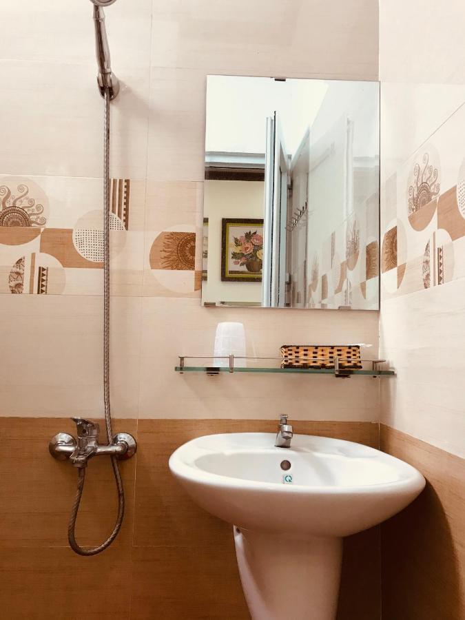 Hotel Khach San Thu Thao à Phan Rang Extérieur photo